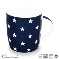 Forma diferente da cor azul de cinco estrelas caneca